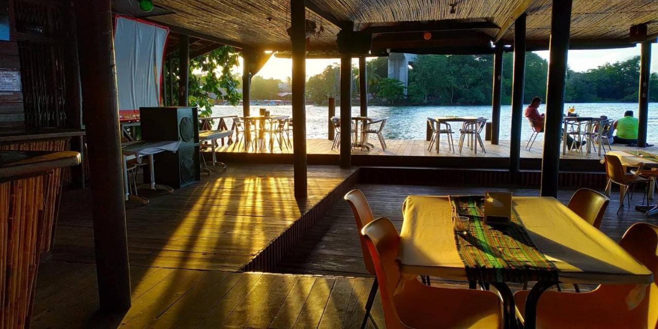 Hotel Y Restaurante Backpackers 里约杜尔塞 外观 照片